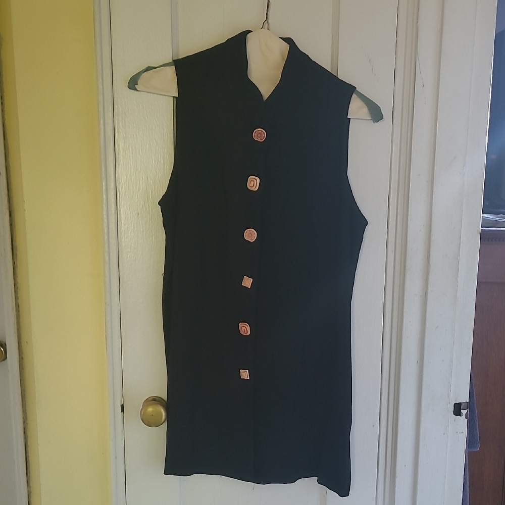 Black Sleeveless Button-Up Tunic